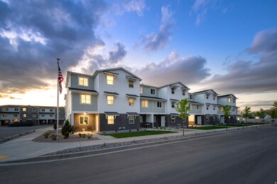 263 Polly Ln unit 8, Santaquin, UT 84655 - photo 2