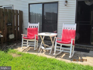 8 Clove Ct, Lumberton, NJ 08048 - photo 4