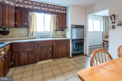 1296 E Evergreen Dr, Phoenixville, PA 19460 - photo 7