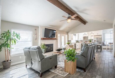 8812 Main St, North Richland Hills, TX 76182 - photo 2