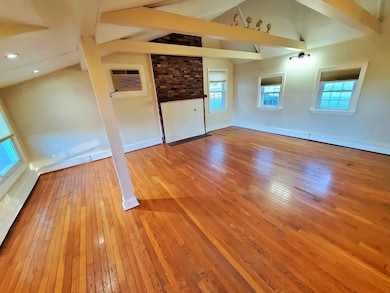 450 Oak St unit A, East Bridgewater, MA 02333 - photo 3