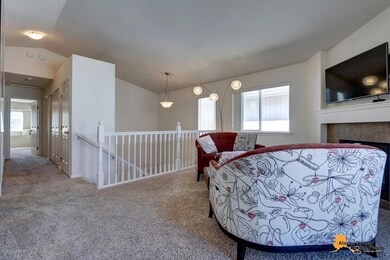 Living View 3