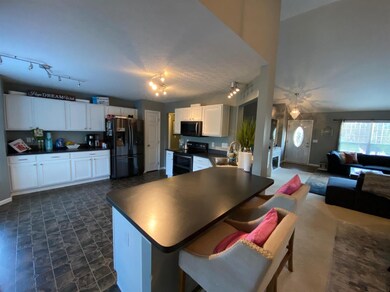 5957 Kensington Trail, Liberty Township, OH 45044 - photo 3