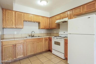 2747 E Chipman Rd unit 1, Phoenix, AZ 85040 - photo 6