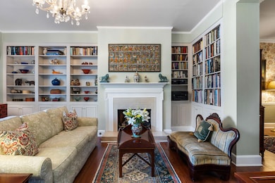 4-web-or-mls- 15 N Adgers Wharf - Coast