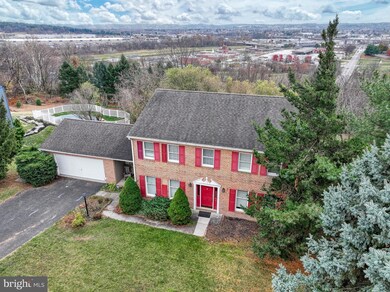 2299 N Point Dr, York, PA 17406 - photo 6