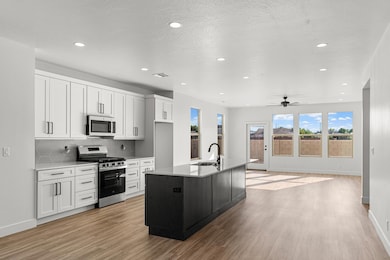 461 N 3380 W, Hurricane, UT 84737 - photo 4