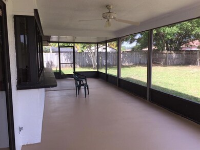 Screened Porch Pass through and Back ent