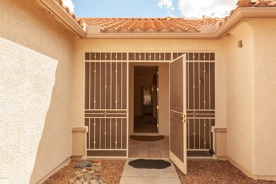 Decorative & Inviting Front Entrance