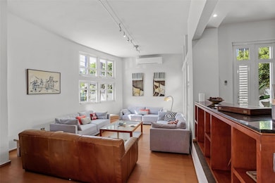 2003 Espana St, San Juan, PR 00911 - photo 2