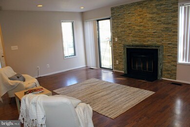 20222 Lea Pond Place, Montgomery Village, MD 20886 - photo 6