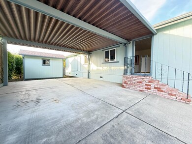 1556 Crown Rd unit 1556, Petaluma, CA 94954 - photo 4