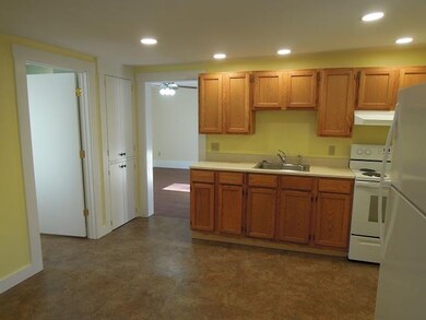 21 Center St, North Walpole, NH 03609 - photo 2
