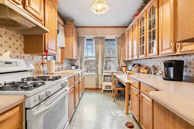 237 Linden Ave, Jersey City, NJ 07305 - photo 4