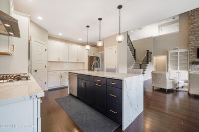 3811-Clemons-Way_011