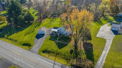 3006 New York 31, Canastota, NY 13032 - photo 2