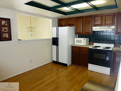 504 W Northrup St, Lansing, MI 48911 - photo 5