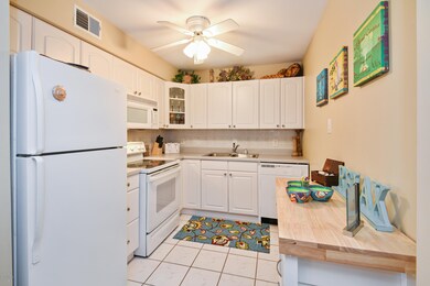 02_1000WBuffalo_C15_5_Kitchen_HiRes