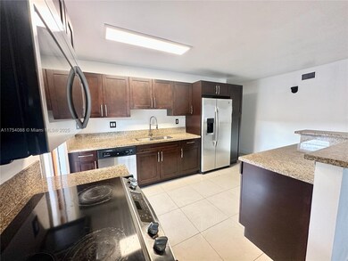 1548 SW 5th Place unit 4, Fort Lauderdale, FL 33312 - photo 6