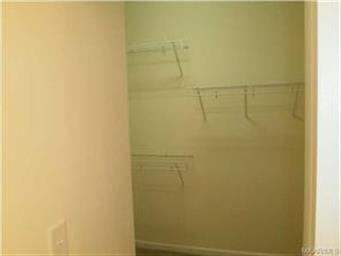mater walk-in-closet