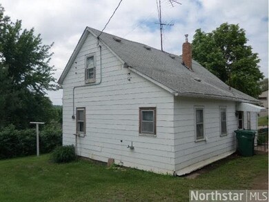 222 Market St, Le Sueur, MN 56058 - photo 2