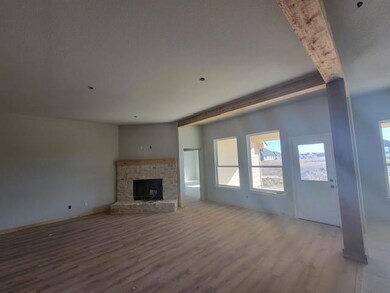 6012 Embercrest Dr, Weatherford, TX 76085 - photo 4