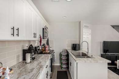 6302 N 64th Dr unit 16, Glendale, AZ 85301 - photo 7