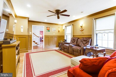 8685 Norman Dr, White Plains, MD 20695 - photo 7