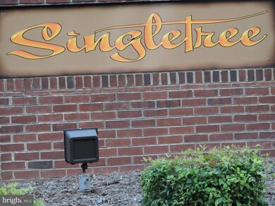 41490 Garrett Ct, Leonardtown, MD 20650 - photo 2