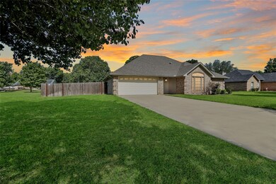 793 Robin Ct, Springtown, TX 76082 - photo 2