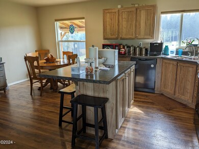 26405 SW Regia Dr, Sheridan, OR 97378 - photo 3