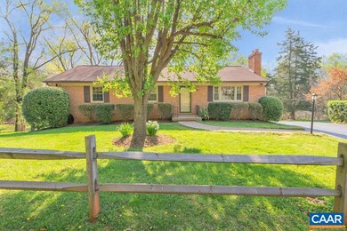 2424 Huntington Rd, Charlottesville, VA 22901 - photo 2