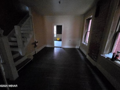 112 5th St, Renovo, PA 17764 - photo 3