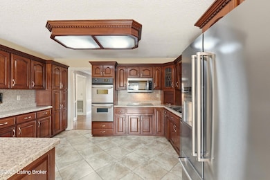 166 Castleton Dr, Bardstown, KY 40004 - photo 5