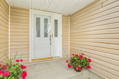 920 W Elm Place, Griffith, IN 46319 - photo 3