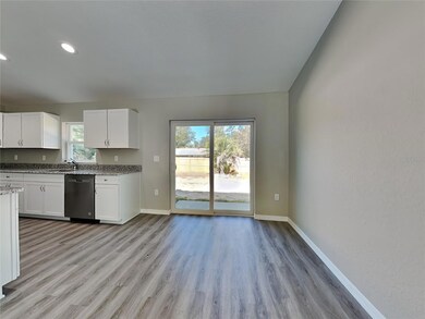 20061 SW 83rd Place, Dunnellon, FL 34431 - photo 3