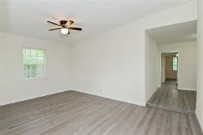 638 Feamster Dr, Houston, TX 77022 - photo 5