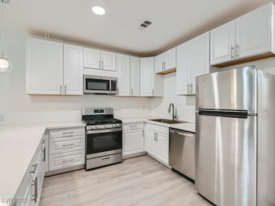 5415 W Harmon Ave unit 1074, Las Vegas, NV 89103 - photo 3