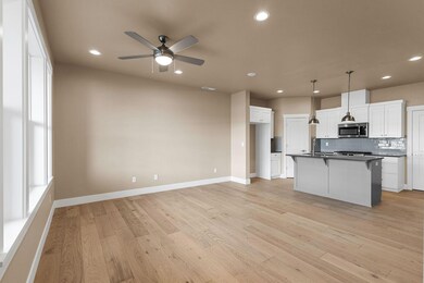 3956 SW Badger Ave unit 135, Redmond, OR 97756 - photo 4