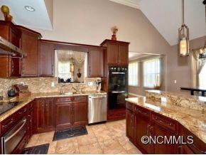 130 S Willow Brook Dr, Asheville, NC 28806 - photo 7