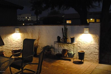 5170 E Circulo Las Cabanas, Tucson, AZ 85711 - photo 4