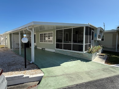 1919 Buccaneer Dr unit 17, Sarasota, FL 34231 - photo 3