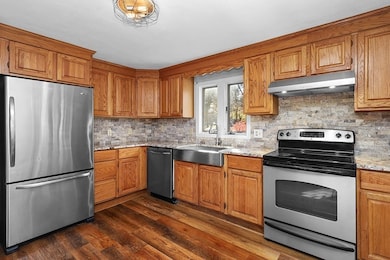 8 Autumn Ln, Walpole, MA 02081 - photo 5