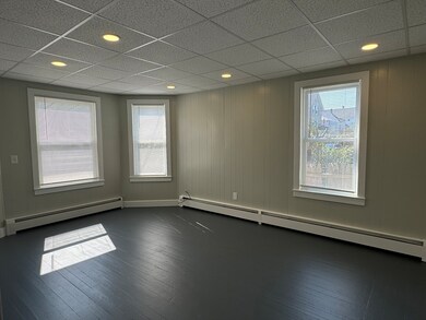114 Warren St unit 1W, Fall River, MA 02721 - photo 5