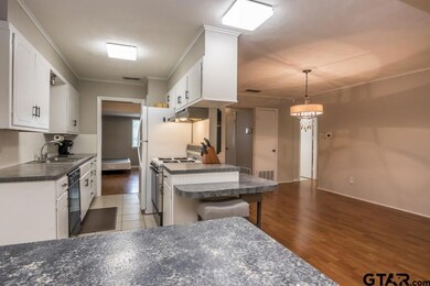 2507 2507 Redbud, Kilgore, TX 75662 - photo 6