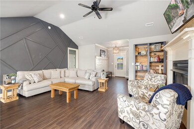 320 Captain Marshal St, Prairie Grove, AR 72753 - photo 3