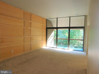 1621 Parkcrest Cir unit 301, Reston, VA 20190 - photo 4