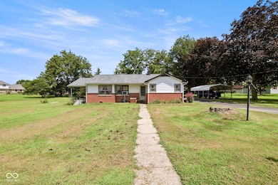 313 Quinn St, Bainbridge, IN 46105 - photo 4