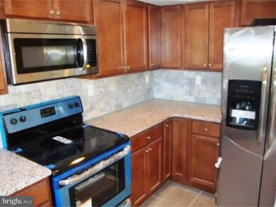 198 W Wayne Ave unit 4A, Wayne, PA 19087 - photo 4