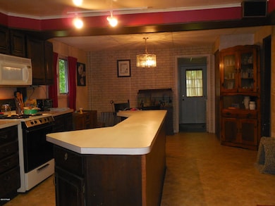 114 Falls Ave, Hawley, PA 18428 - photo 2